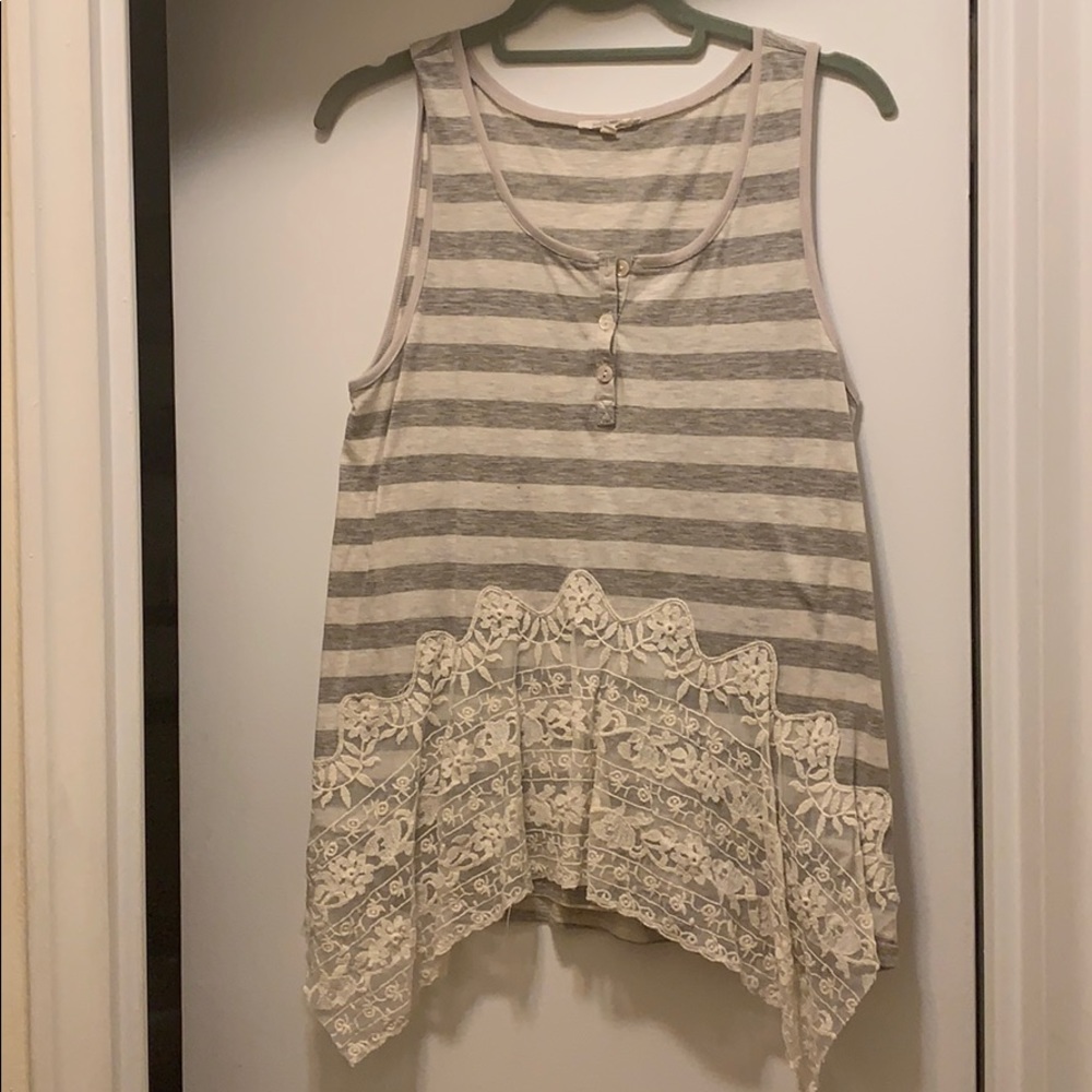 Striped blouse with lace